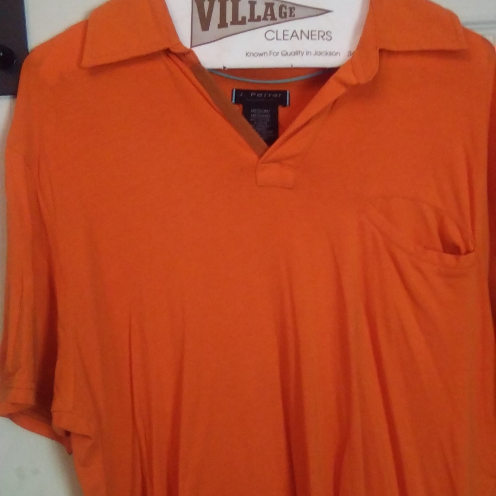 Clothes - Picture 7 of 17